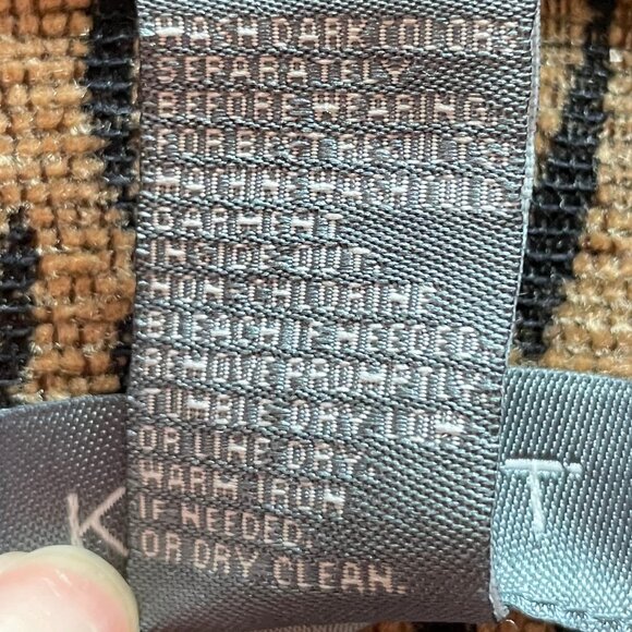 Koret- Black Leopard  print denim‎ jacket, size large - Picture 8 of 8